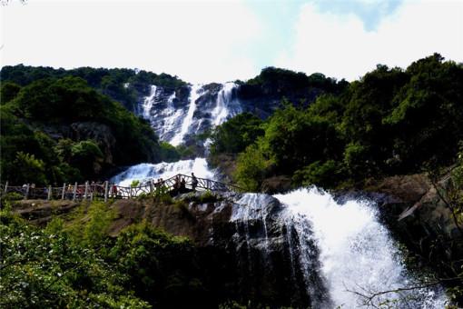 西安高新区: 聚焦民生之源 做大做强县域经济