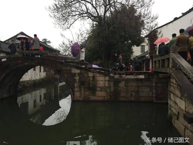 “摇一摇”广告不能摇出界